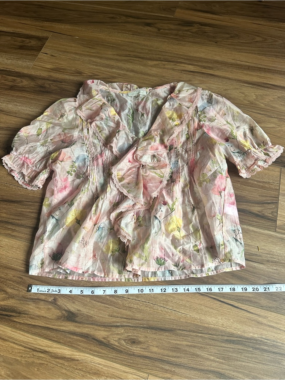 Ruffled Floral V-Neck Blouse - Pink